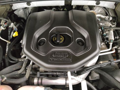 Used 2024 Jeep Grand Cherokee Limited 4xe w/ Trailer Tow Package image 30