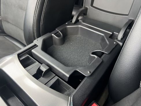 Certified 2023 Ford Edge ST image 16