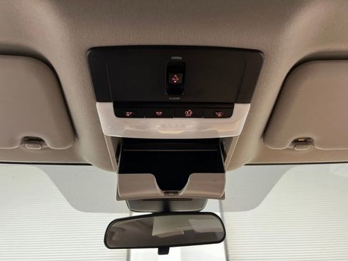 Used 2022 Nissan Sentra SV w/ SV Premium Package image 53