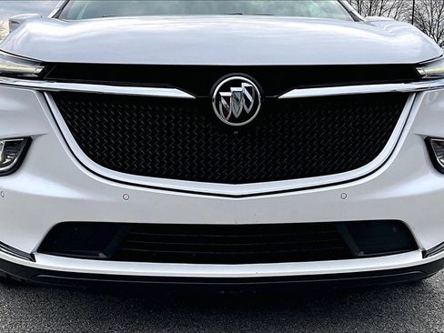 Used 2022 Buick Enclave Essence w/ Experience Buick Package image 29