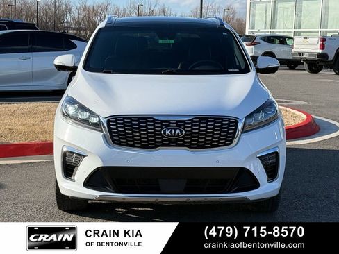 Used 2019 Kia Sorento SX image 2