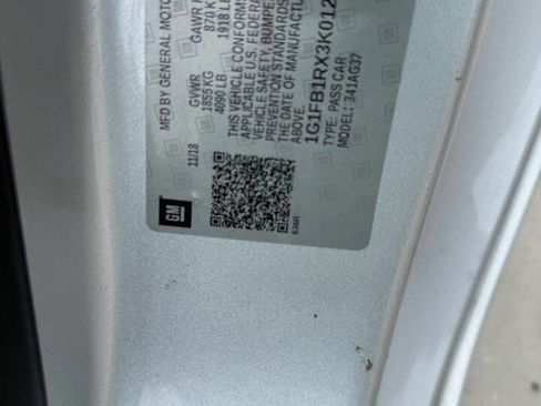 Used 2019 Chevrolet Camaro LT image 21