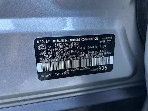 Used 2023 Mitsubishi Outlander SE image 34