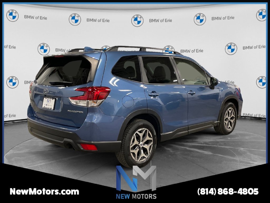 Used 2021 Subaru Forester Premium AWD/4WD image 5