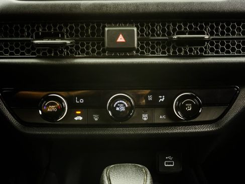 Used 2024 Honda HR-V LX image 24