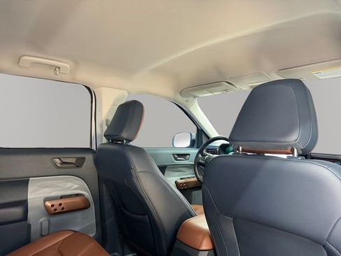 Used 2023 Ford Maverick Lariat w/ Lariat Luxury Package FWD image 17