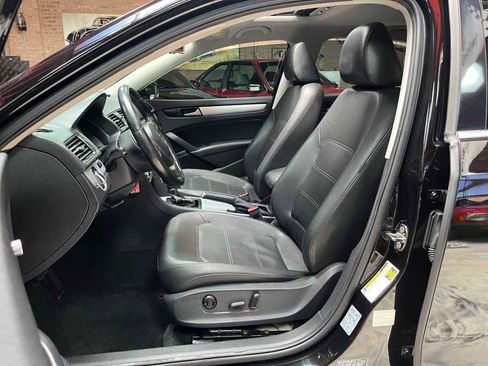 Used 2012 Volkswagen Passat 2.5 SE FWD image 22