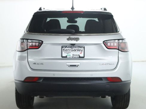Used 2025 Jeep Compass Limited AWD/4WD image 42