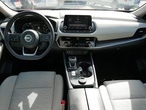 Certified 2021 Nissan Rogue SV AWD/4WD image 13