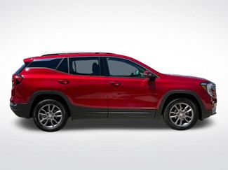 Used 2023 GMC Terrain SLT AWD/4WD video 3