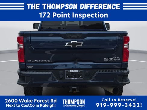 Used 2023 Chevrolet Silverado 2500 High Country AWD/4WD image 4