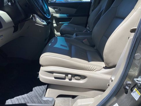 Used 2012 Honda Odyssey EX-L image 16