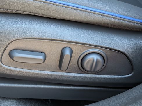 New 2026 Buick Envista Sport Touring w/ Convenience I Package FWD image 21