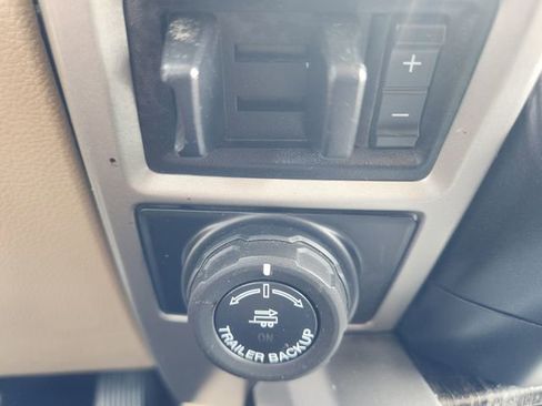 Used 2021 Ford F250 Lariat w/ Lariat Value Package image 28