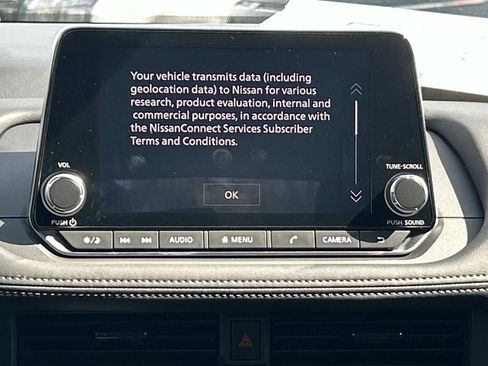 New 2026 Nissan Rogue SV FWD image 25