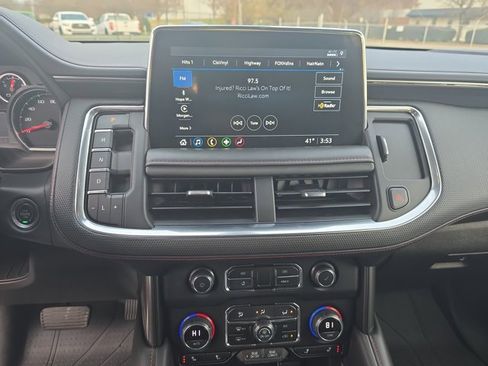 Used 2021 Chevrolet Tahoe RST w/ Luxury Package image 22