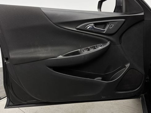 Used 2020 Chevrolet Malibu LS w/ LPO, Convenience Package 1 image 11