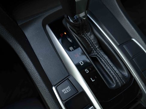 Used 2018 Honda Civic EX-T image 29