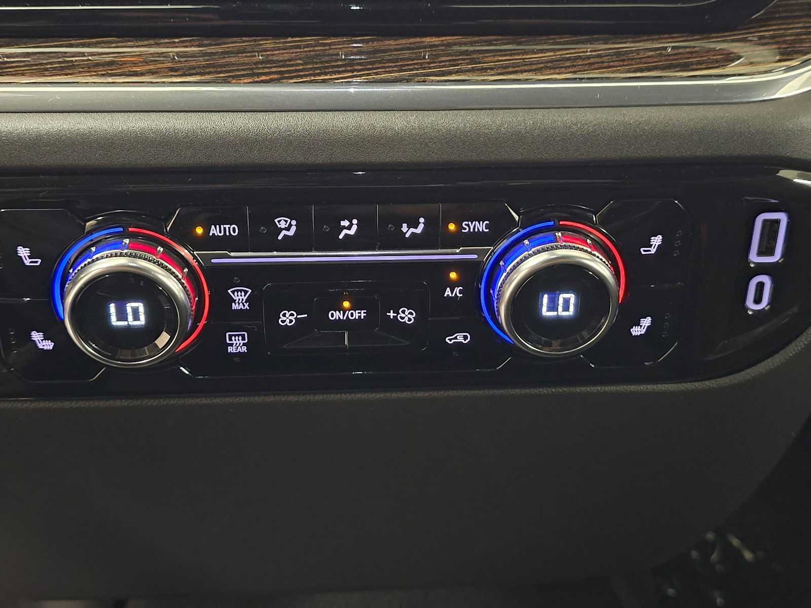 Used 2024 GMC Sierra 1500 Elevation RWD image 29