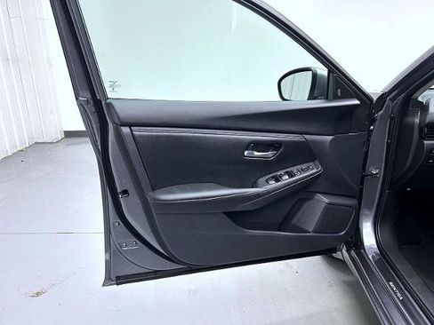 Certified 2025 Nissan Sentra SV w/ All-Weather Package image 9