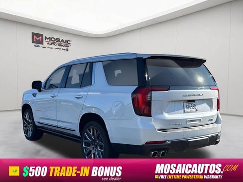 Used 2025 GMC Yukon Denali Ultimate w/ LPO, Floor Liner Package AWD/4WD image 5