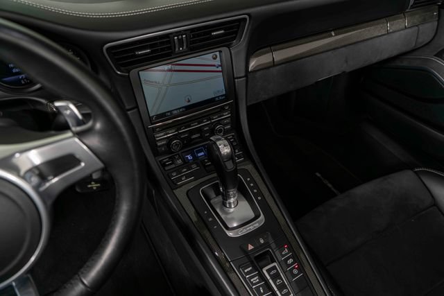 Used 2016 Porsche 911 Carrera GTS RWD image 21