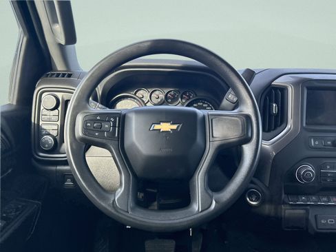 Used 2022 Chevrolet Silverado 1500 Custom image 19