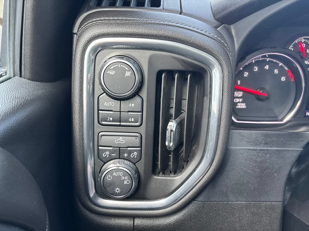 Certified 2019 Chevrolet Silverado 1500 LT AWD/4WD image 17