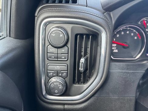 Used 2019 Chevrolet Silverado 1500 LT w/ All-Star Edition AWD/4WD image 17
