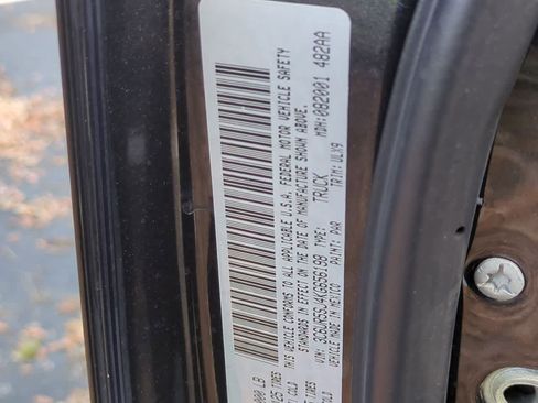 Used 2019 RAM 2500 Limited image 37