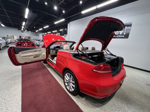 Used 2015 Volkswagen Eos Komfort image 49