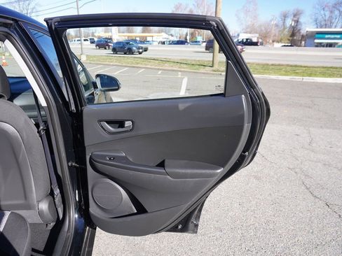 Used 2023 Hyundai Kona SE w/ Cargo Package image 23