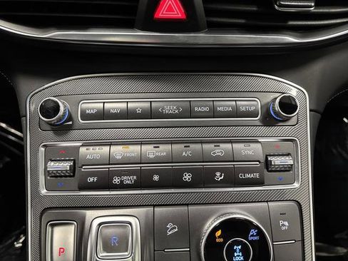 Used 2023 Hyundai Santa Fe SEL Premium image 21