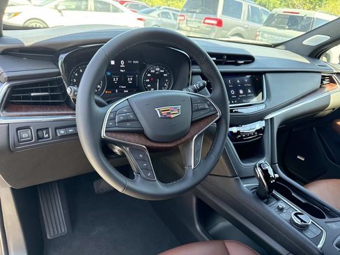 New 2026 Cadillac XT5 Premium Luxury w/ Driver Assist Package FWD image 33