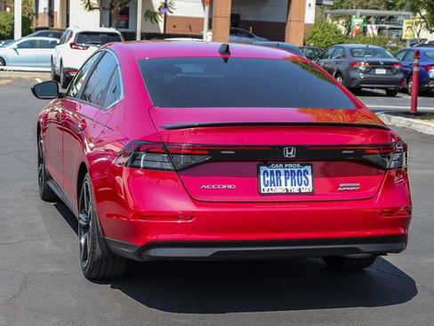 Used 2025 Honda Accord Sport image 13