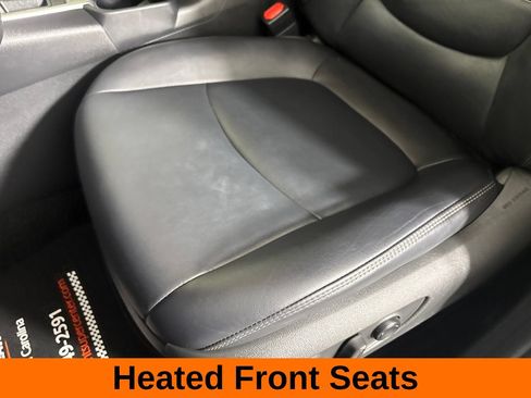 Used 2021 Toyota RAV4 XLE Premium FWD image 15