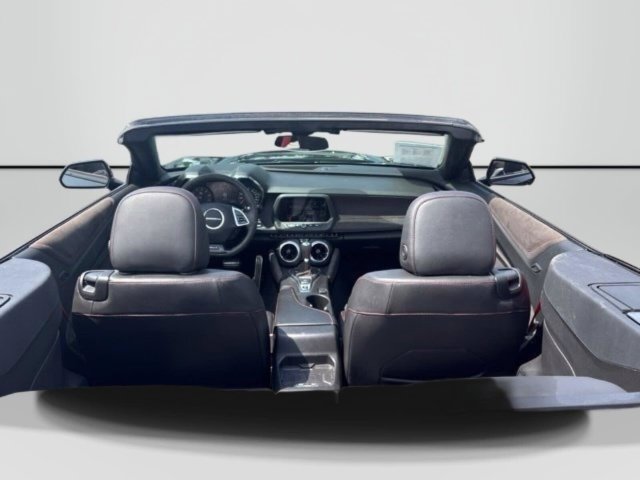 Used 2018 Chevrolet Camaro ZL1 RWD image 30