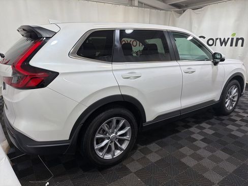 Used 2025 Honda CR-V EX image 7