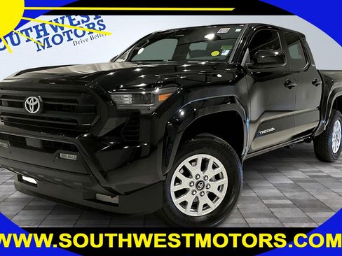 Used 2024 Toyota Tacoma SR5 image 1