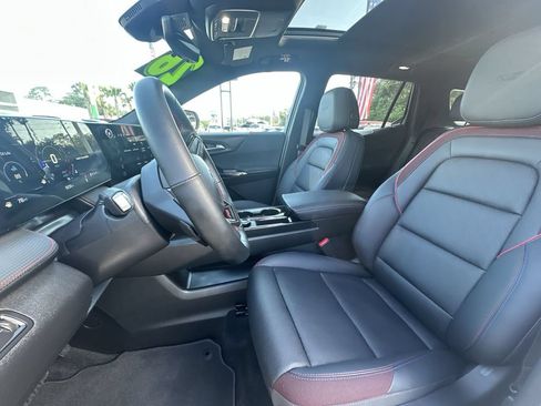 Used 2026 Chevrolet Equinox RS w/ Convenience Package III FWD image 20