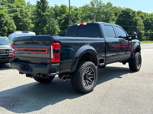 Used 2024 Ford F250 Lariat w/ Lariat Ultimate Package AWD/4WD image 4