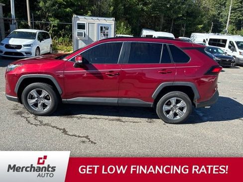 Used 2022 Toyota RAV4 XLE FWD image 8