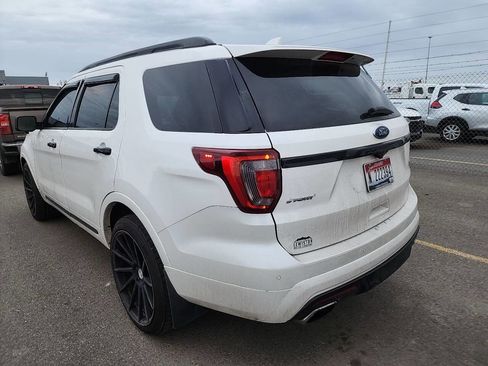 Used 2017 Ford Explorer Sport image 4