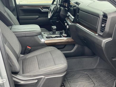 Certified 2023 GMC Sierra 1500 Elevation w/ Preferred Package image 28