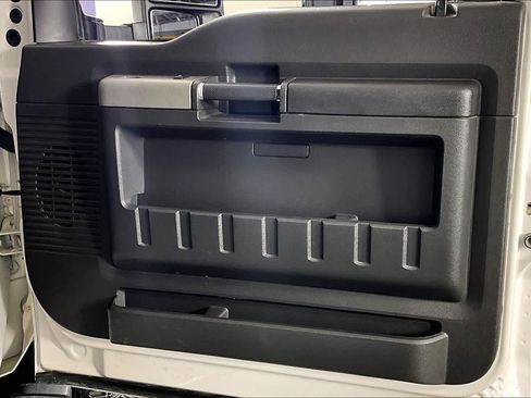 Used 2014 Ford F250 Lariat w/ Lariat Ultimate Package image 20