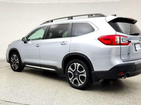 Used 2023 Subaru Ascent Limited AWD/4WD image 7