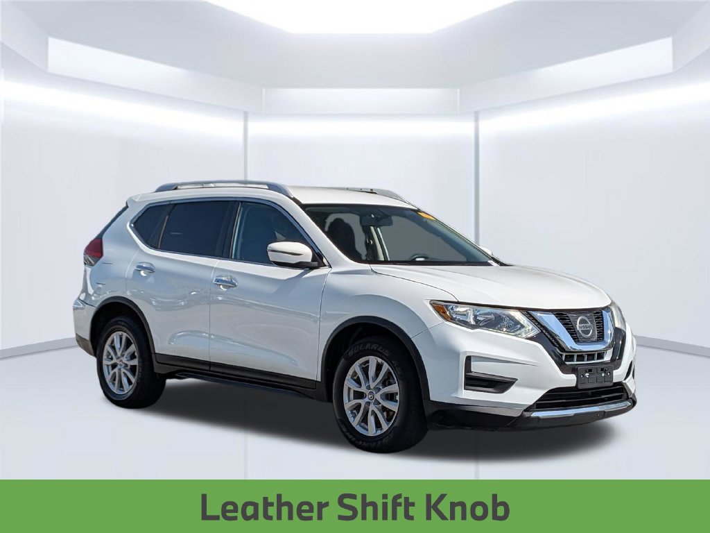Used 2017 Nissan Rogue SV AWD/4WD image 10