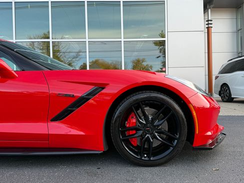 Used 2017 Chevrolet Corvette Stingray Coupe image 7