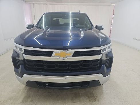 Used 2022 Chevrolet Silverado 1500 LT AWD/4WD image 13