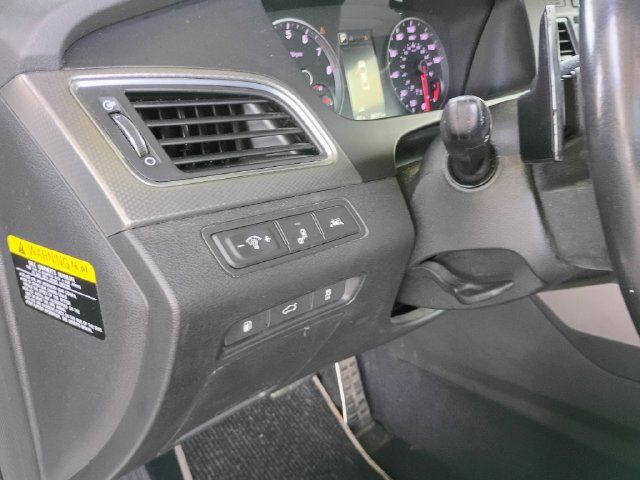 Used 2015 Hyundai Sonata Limited 2.0T FWD image 24